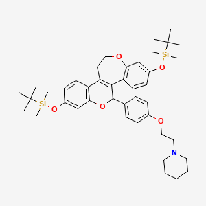 molecular formula C42H59NO5Si2 B8478536 1-{2-[4-(5,11-Bis{[tert-butyl(dimethyl)silyl]oxy}-1,8-dihydro-2H-[1]benzopyrano[4,3-d][1]benzoxepin-8-yl)phenoxy]ethyl}piperidine CAS No. 554430-45-4