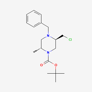 molecular formula C18H27ClN2O2 B8490134 (2R,5R)-tert-butyl 4-benzyl-5-(chloromethyl)-2-methylpiperazine-1-carboxylate 
