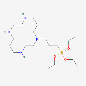 molecular formula C19H44N4O3Si B8500826 1-[3-(Triethoxysilyl)propyl]-1,4,8,11-tetraazacyclotetradecane CAS No. 232280-47-6