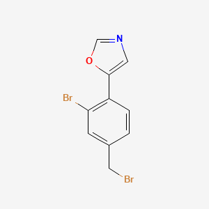 molecular formula C10H7Br2NO B8525526 5-[2-Bromo-4-(bromomethyl)phenyl]-1,3-oxazole 