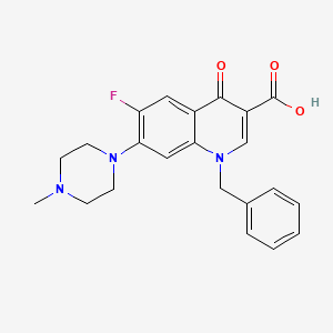 1-Benzyl-6-fluoro-7-(4-methylpiperazino)-4-oxo-1,4-dihydro-3-quinolinecarboxylic acid