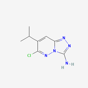 molecular formula C8H10ClN5 B8635933 6-Chloro-7-isopropyl-[1,2,4]triazolo[4,3-b]pyridazin-3-ylamine 