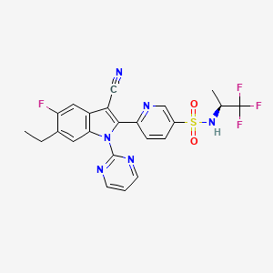 molecular formula C23H18F4N6O2S B8643432 (S)-6-(3-cyano-6-ethyl-5-fluoro-1-(pyrimidin-2-yl)-1H-indol-2-yl)-N-(1,1,1-trifluoropropan-2-yl)pyridine-3-sulfonamide 