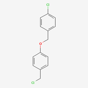 molecular formula C14H12Cl2O B8648020 1-Chloro-4-{[4-(chloromethyl)phenoxy]methyl}benzene CAS No. 77350-60-8