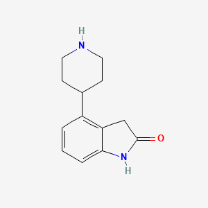 molecular formula C13H16N2O B8676694 4-(Piperidin-4-yl)indolin-2-one 