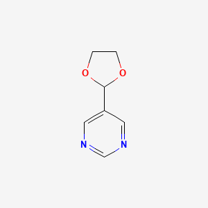 molecular formula C7H8N2O2 B8685929 5-(1,3-Dioxolan-2-yl)pyrimidine 