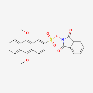 molecular formula C24H17NO7S B8687962 N-(9,10-Dimethoxyanthracene-2-sulfonyloxy)phthalimide 