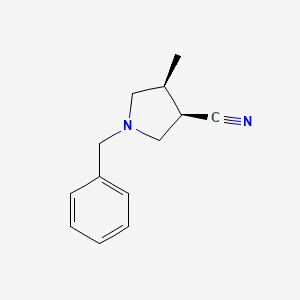 (3R,4S)-1-Benzyl-4-methylpyrrolidine-3-carbonitrile