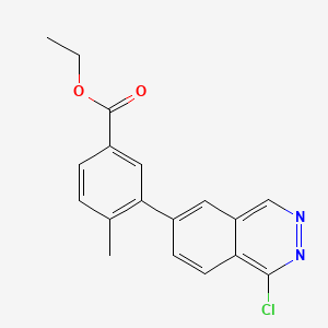 molecular formula C18H15ClN2O2 B8692481 Ethyl 3-(1-chlorophthalazin-6-yl)-4-methylbenzoate 