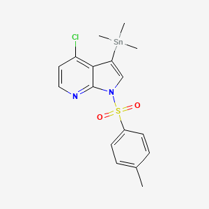 molecular formula C17H19ClN2O2SSn B8693549 1H-Pyrrolo[2,3-b]pyridine, 4-chloro-1-[(4-methylphenyl)sulfonyl]-3-(trimethylstannyl)- 