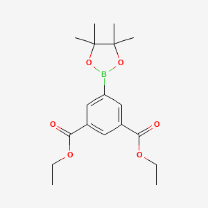 molecular formula C18H25BO6 B8695394 Diethyl 5-(4,4,5,5-tetramethyl-1,3,2-dioxaborolan-2-yl)isophthalate 