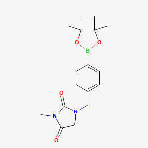 molecular formula C17H23BN2O4 B8698830 3-Methyl-1-[4-(4,4,5,5-tetramethyl-1,3,2-dioxaborolan-2-yl)benzyl]imidazolidine-2,4-dione 