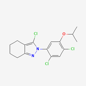 molecular formula C16H17Cl3N2O B8700951 3-Chloro-2-(2,4-dichloro-5-propan-2-yloxyphenyl)-4,5,6,7-tetrahydroindazole CAS No. 106969-06-6