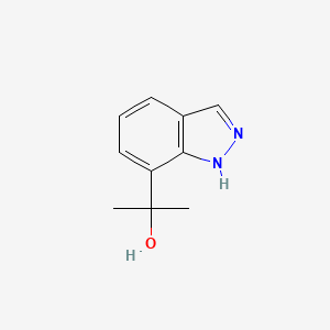 molecular formula C10H12N2O B8710156 2-(1H-indazol-7-yl)propan-2-ol 