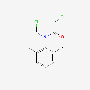 molecular formula C11H13Cl2NO B8716131 2-Chloro-N-(chloromethyl)-N-(2,6-dimethylphenyl)acetamide CAS No. 61706-54-5