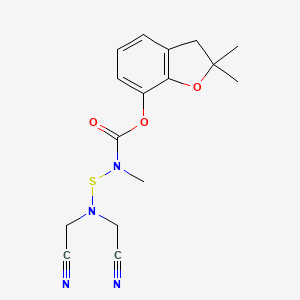 molecular formula C16H18N4O3S B8725045 Carbamic acid, ((bis(cyanomethyl)amino)thio)methyl-, 2,3-dihydro-2,2-dimethyl-7-benzofuranyl ester CAS No. 82560-26-7
