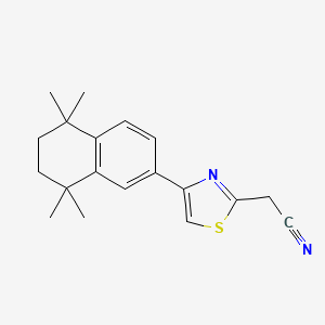 2-[4-(5,5,8,8-Tetramethyl-6,7-dihydronaphthalen-2-yl)-1,3-thiazol-2-yl]acetonitrile