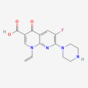 molecular formula C15H15FN4O3 B8735459 6-Fluoro-1,4-dihydro-4-oxo-7-(1-piperazinyl)-1-vinyl-1,8-naphthyridine-3-carboxylic acid CAS No. 74274-71-8