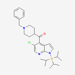 molecular formula C29H40ClN3OSi B8760007 (1-benzylpiperidin-4-yl)(5-chloro-1-(triisopropylsilyl)-1H-pyrrolo[2,3-b]pyridin-4-yl)methanone 