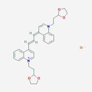 molecular formula C31H33BrN2O4 B009247 (4E)-1-[2-(1,3-dioxolan-2-yl)ethyl]-4-[(E)-3-[1-[2-(1,3-dioxolan-2-yl)ethyl]quinolin-1-ium-4-yl]prop-2-enylidene]quinoline;bromide CAS No. 106789-30-4