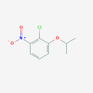 B098711 2-Chloro-1-nitro-3-[(propan-2-yl)oxy]benzene CAS No. 16762-86-0